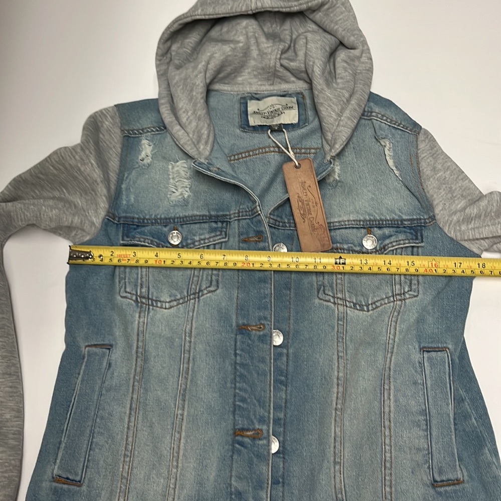 Ashly Vintage Charm Jean and sweatshirt jacket - Picture 4 of 5